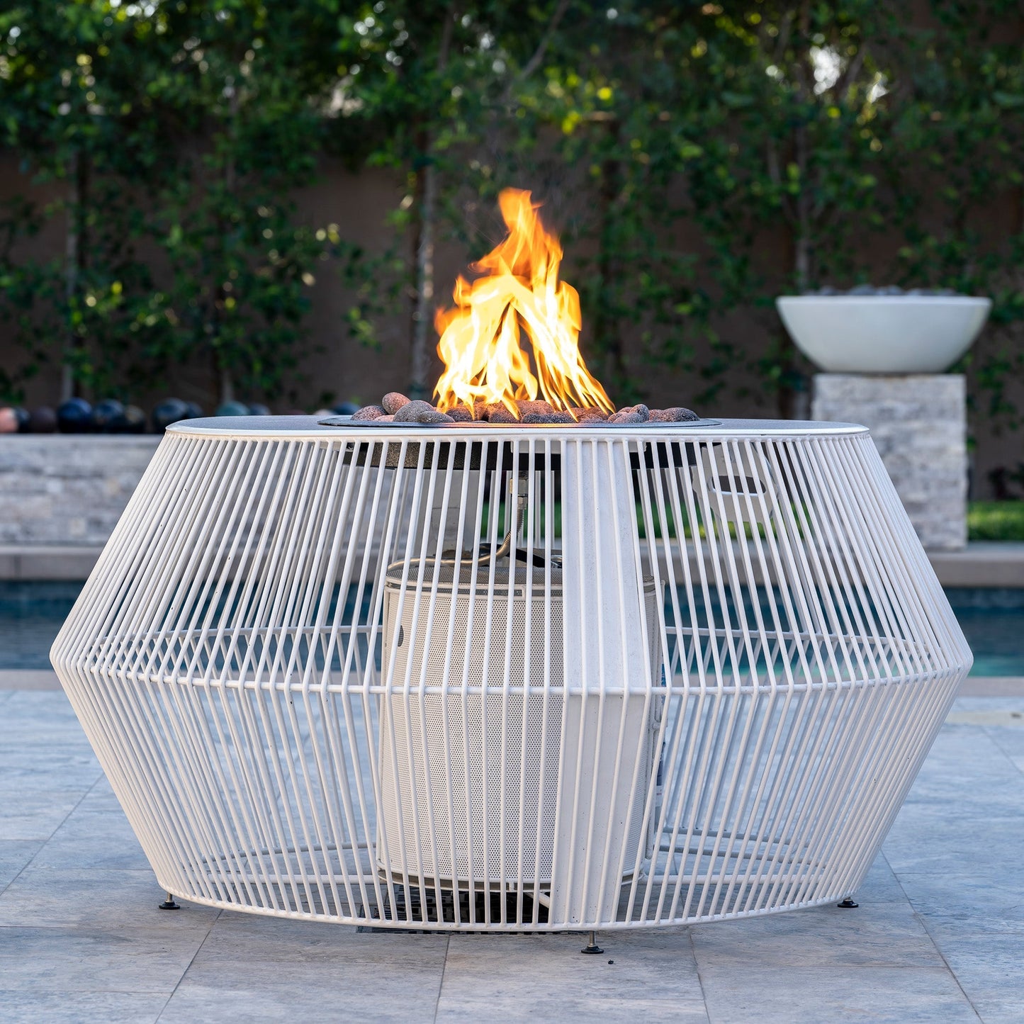The Outdoor Plus Cesto Fire Pit